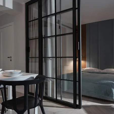 Apartament In - Prywatne - Maloves *